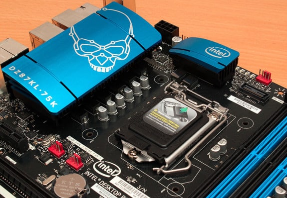 Intel DZ87KLT-75K Motherboard