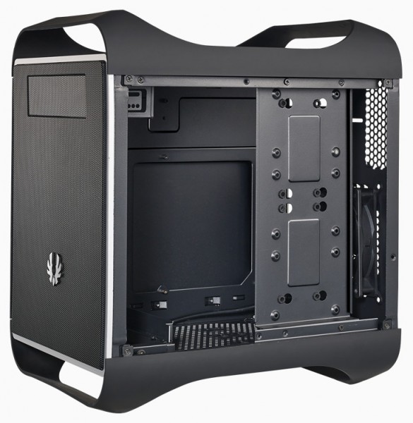 BitFenix_Prodigy_M_02
