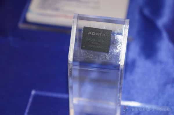 ADATA XU41 Mini Solid State Drive