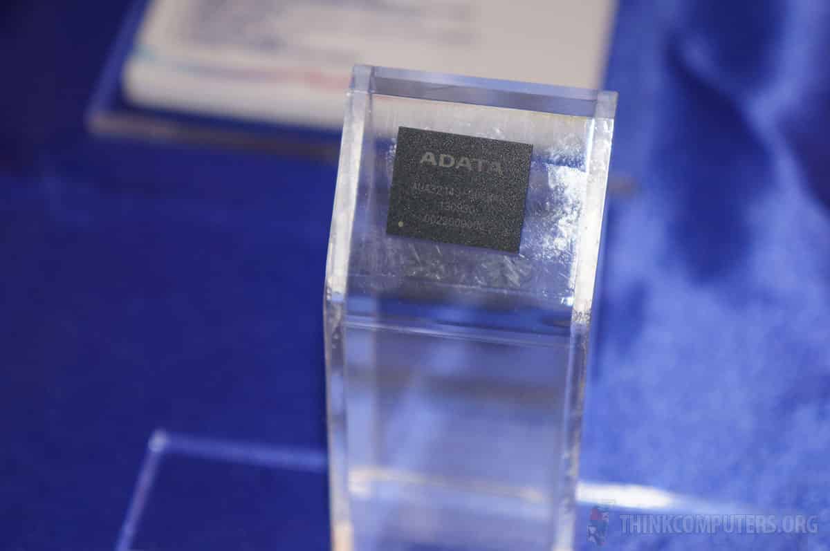 ADATA XU41 Mini Solid State Drive