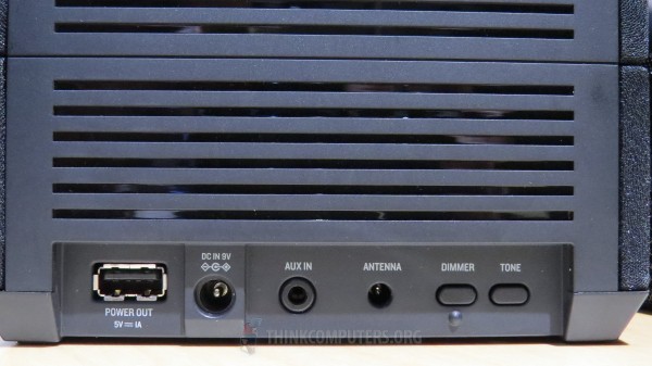 soundfreaq-sound-rise-back-ports