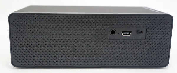 LUXA2 GroovyT Magic Boom Box