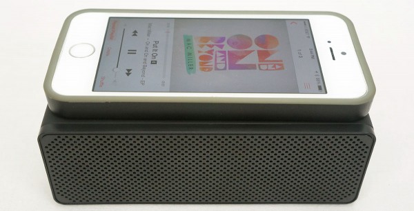 LUXA2 GroovyT Magic Boom Box