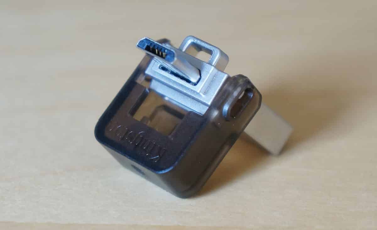 Kingston DataTraveler microDuo