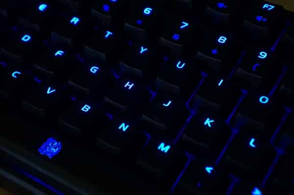 Tt eSPORTS Poseidon Z Illuminated Gaming Keyboard
