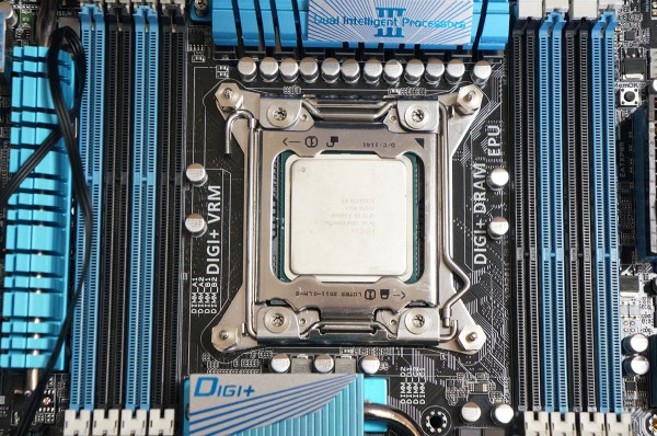 Noctua NH-U9B SE2 CPU Cooler