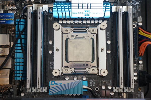 Enermax ETS-T40 White Cluster