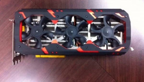 PowerColor Radeon R9 295X2 Devil 13