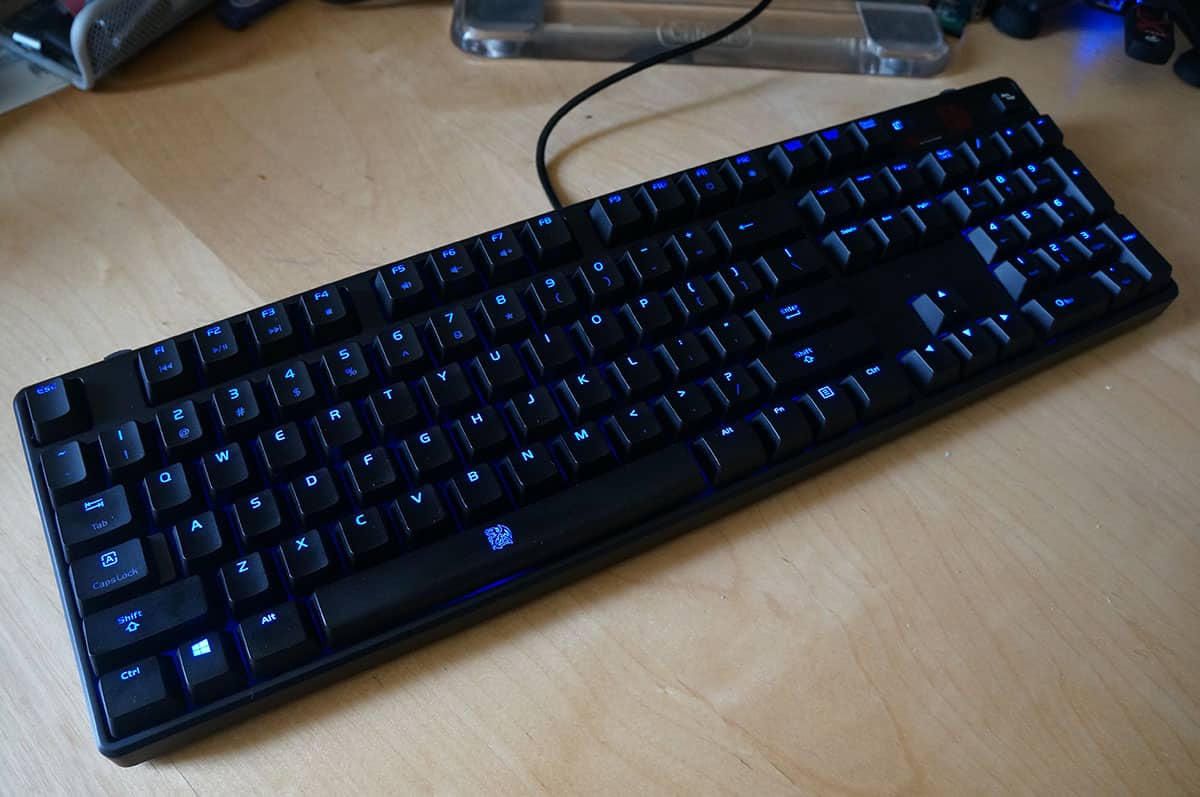 Tt eSPORTS Poseidon Z Illuminated Gaming Keyboard