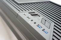 Enermax iVektor Case