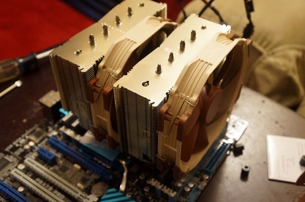 Noctua NH-D15 CPU Cooler Installation