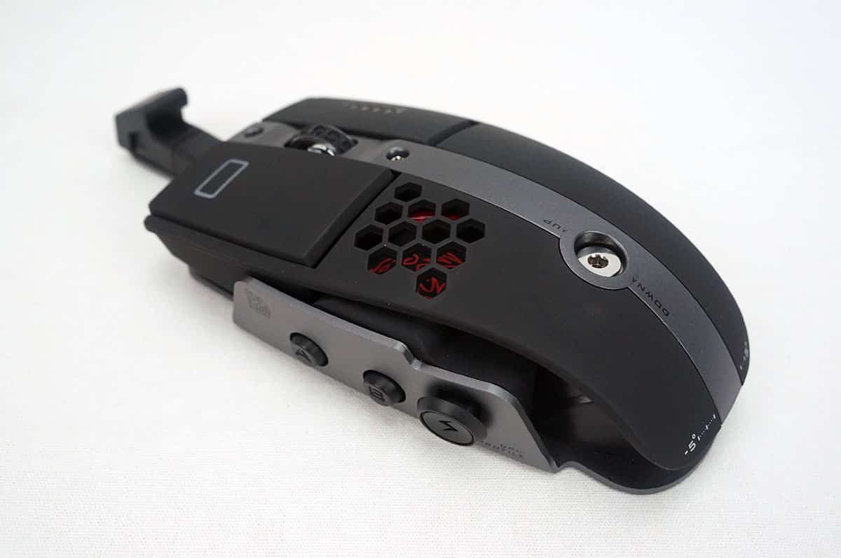 Tt eSPORTS Level 10 M Hybrid Gaming Mouse