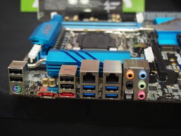 ASRock X99 Extreme 11 Motherboard