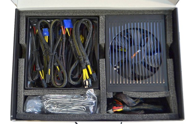 Dark Power Pro 10 850W Top Box open 3