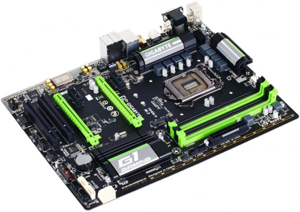 Gigabyte G1.Sniper B6 Motherboard
