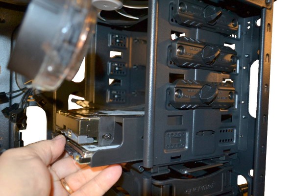 inserting drives