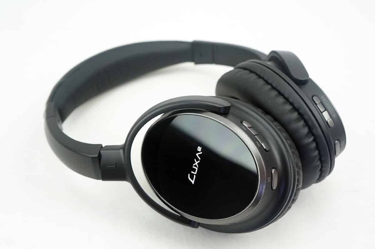 LUXA2 Lavi D Bluetooth Headphones