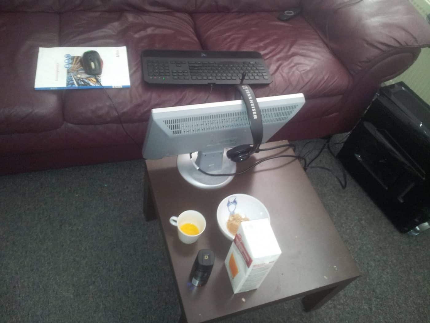 20 of the Worst PC Setups - March 2015 | ThinkComputers.org