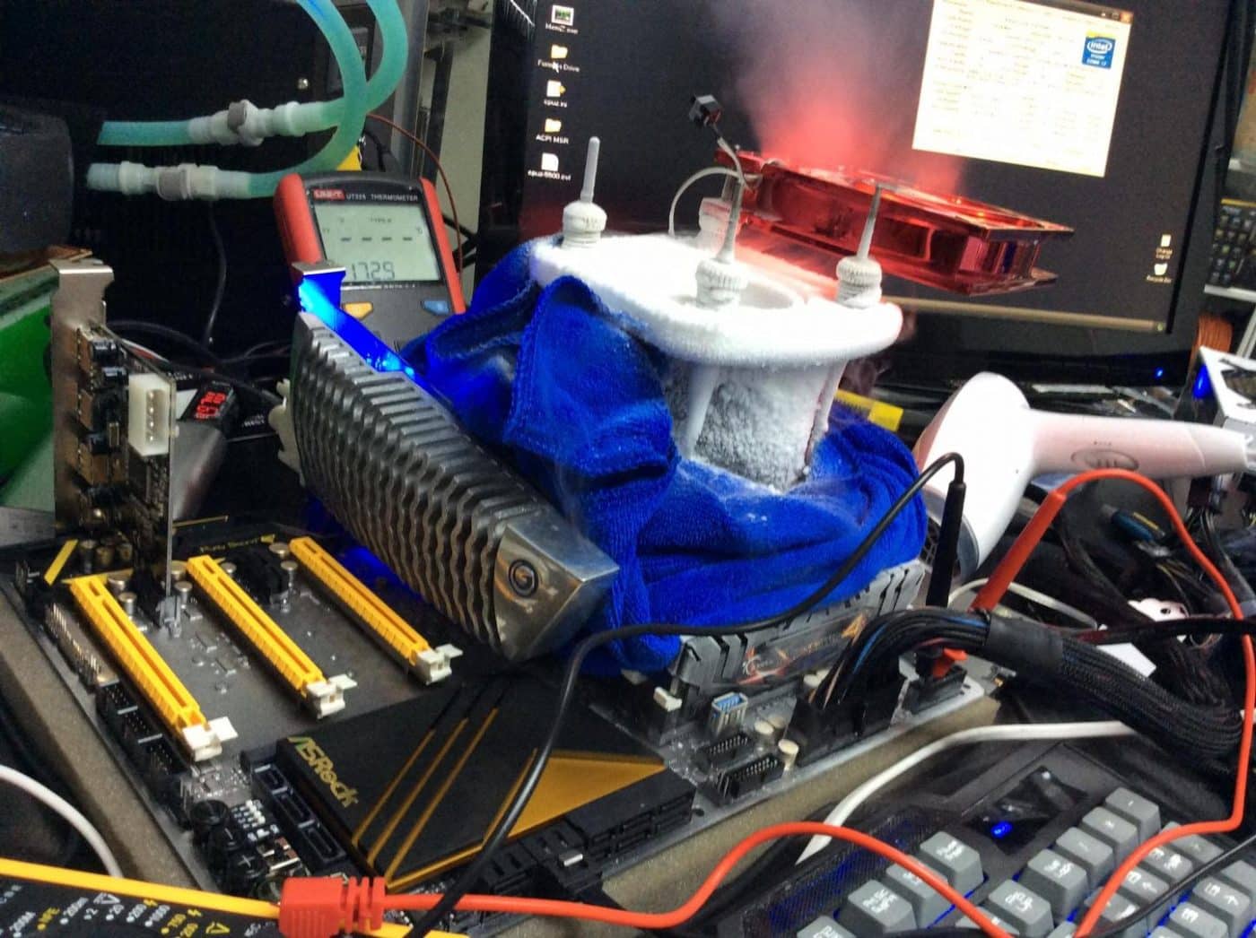 overclock record mainboard asrock ln2 z170 skylake