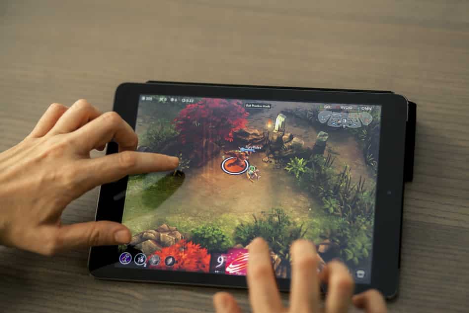 16763 Vainglory Koshka attacking a jungle monster