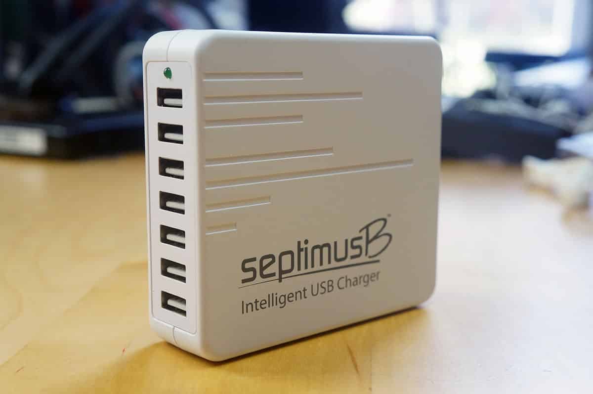 inStream SeptimusB 7 Port Fast USB Charger