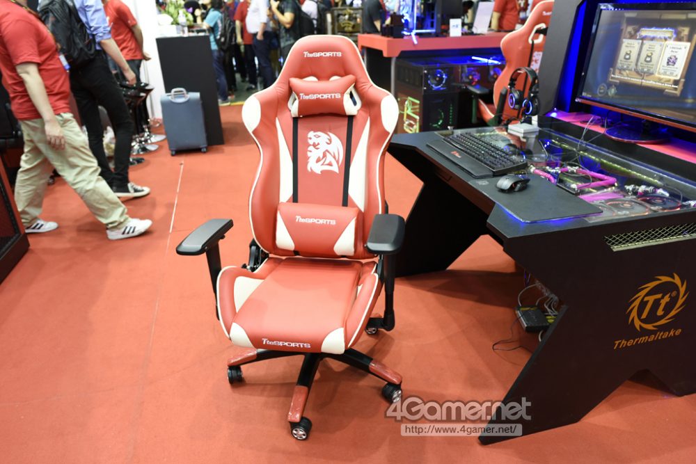 Tt eSports Gaming Chair