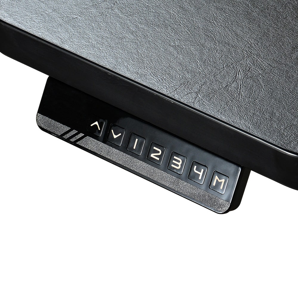 lianli-desk-3