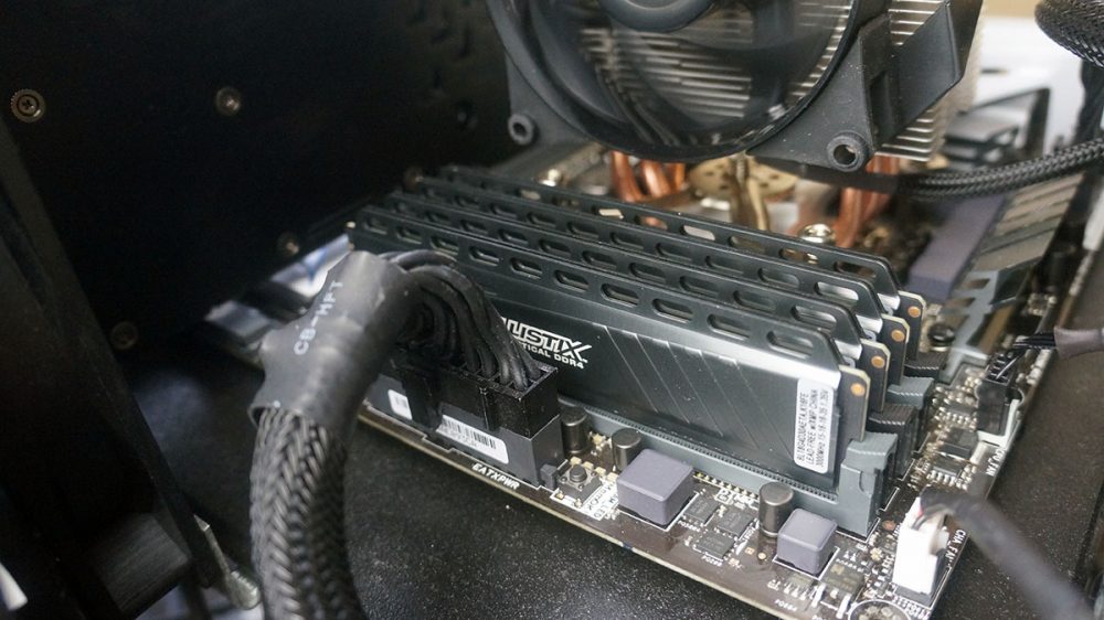 Crucial Ballistix Tactical DDR4-3000 32GB Memory Kit