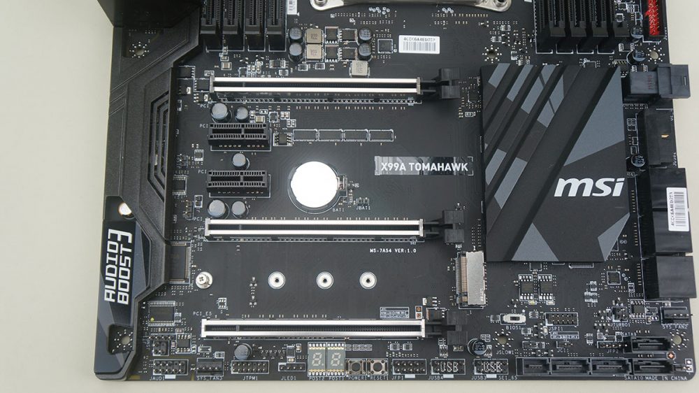 MSI X99A Tomahawk