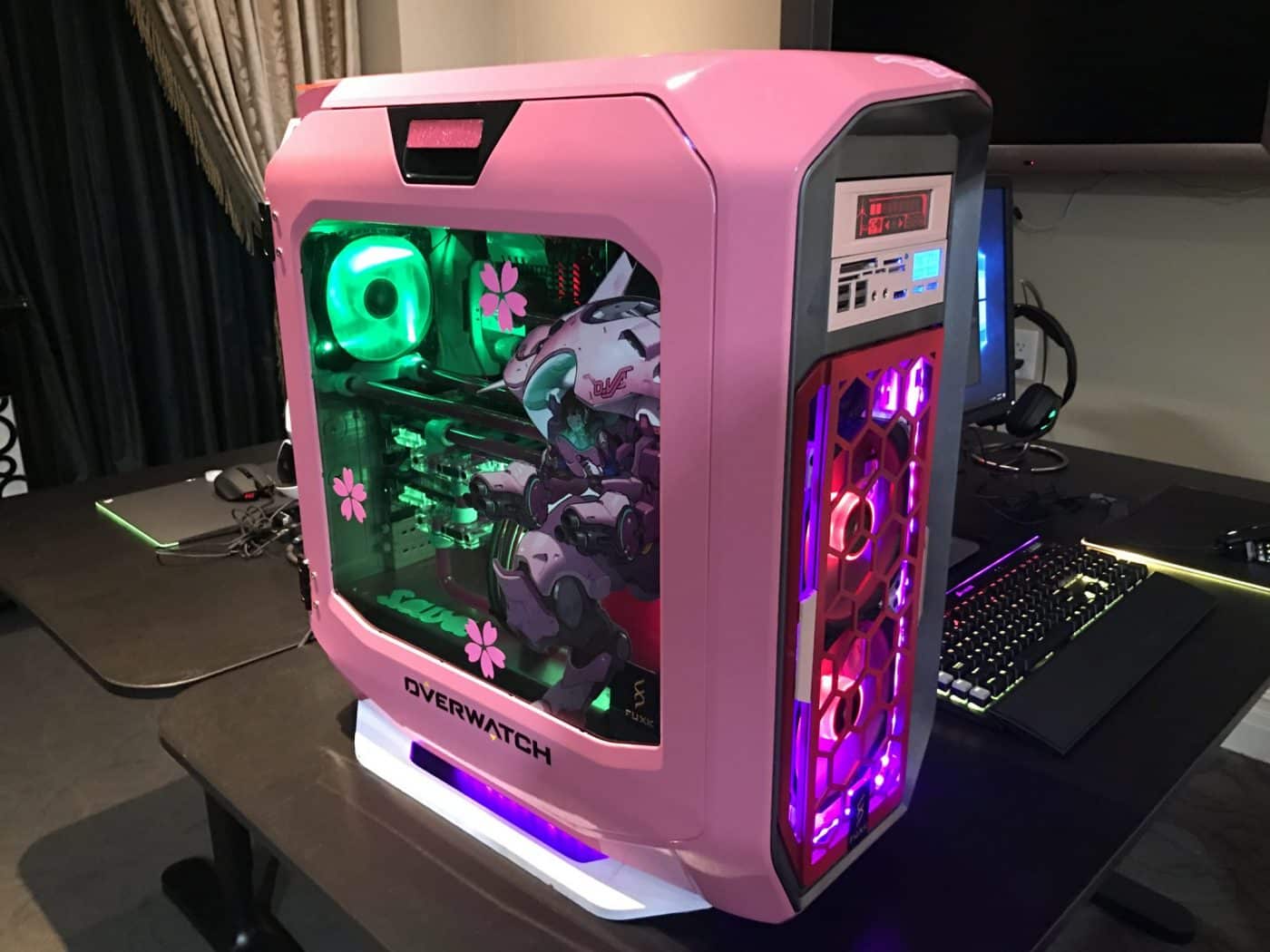 The Case Mods and Builds of CES 2017 | ThinkComputers.org