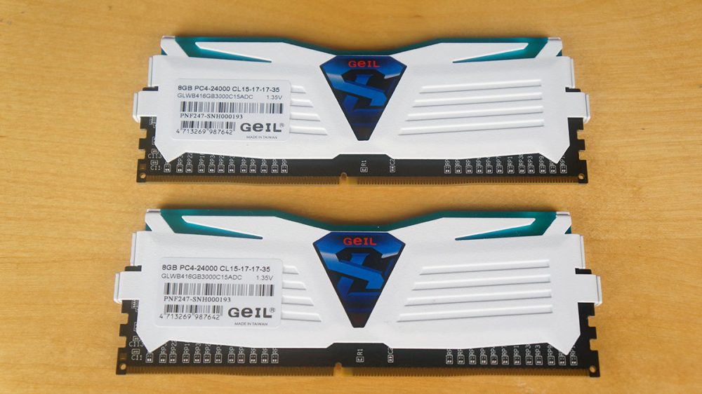 GeIL Super Luce DDR4-3000 16GB Memory Kit
