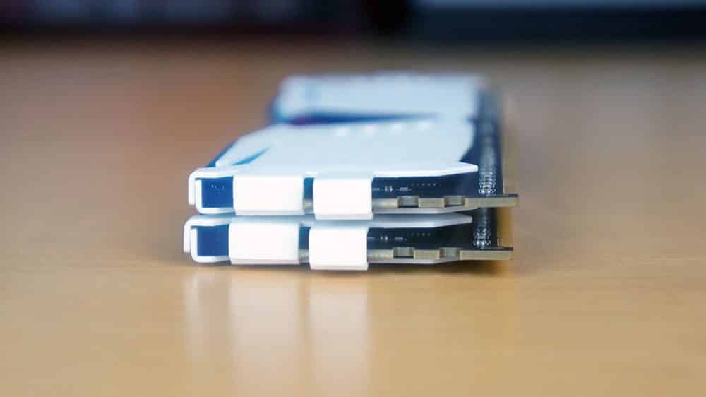 GeIL Super Luce DDR4-3000 16GB Memory Kit