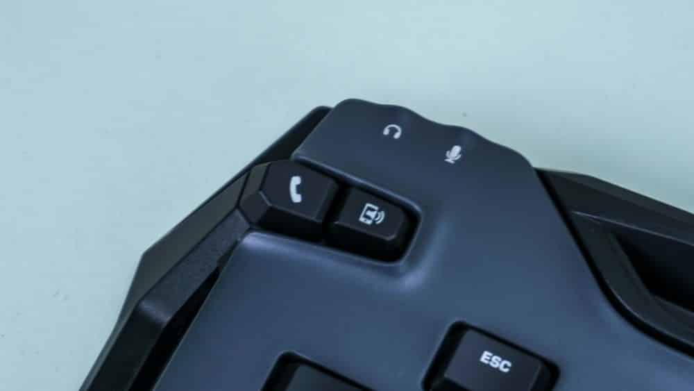 ROCCAT Skeltr Gaming Keyboard
