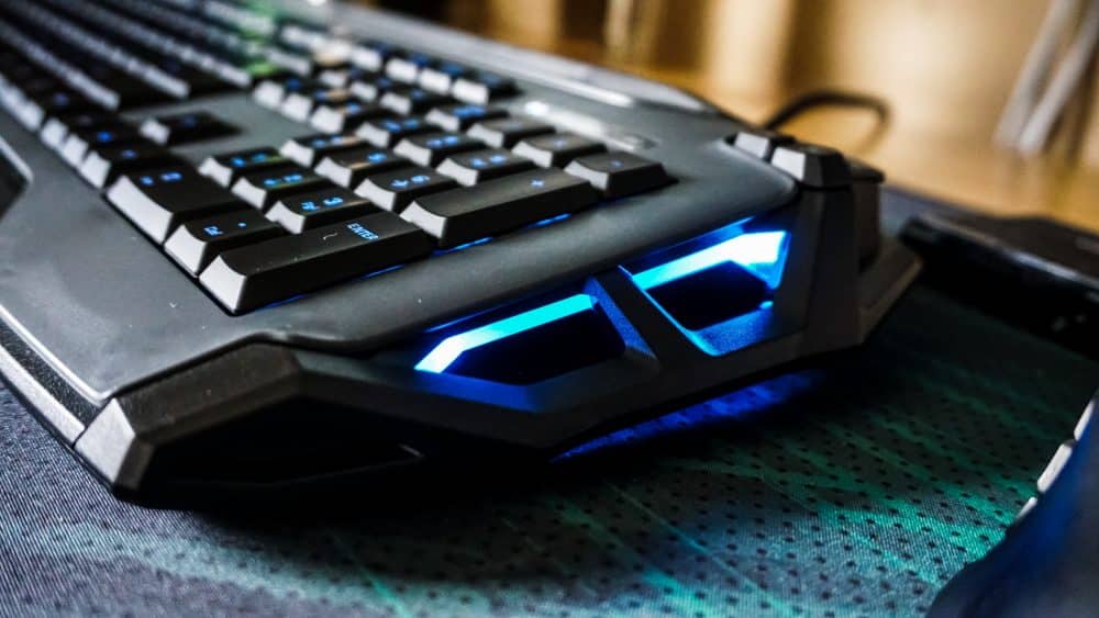 ROCCAT Skeltr Gaming Keyboard