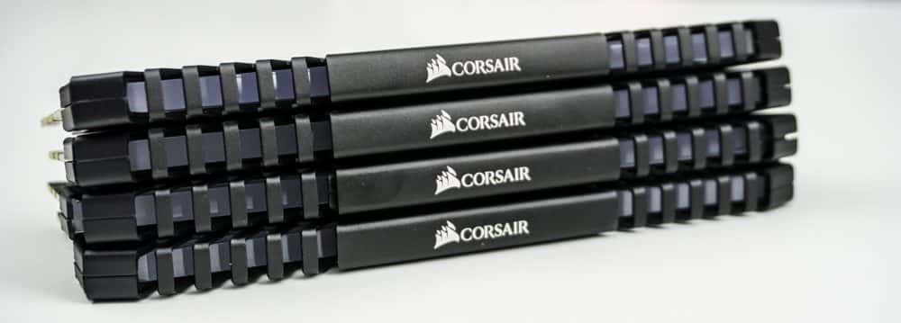 Corsair VENGEANCE LED DDR4-3200 32GB Memory Kit
