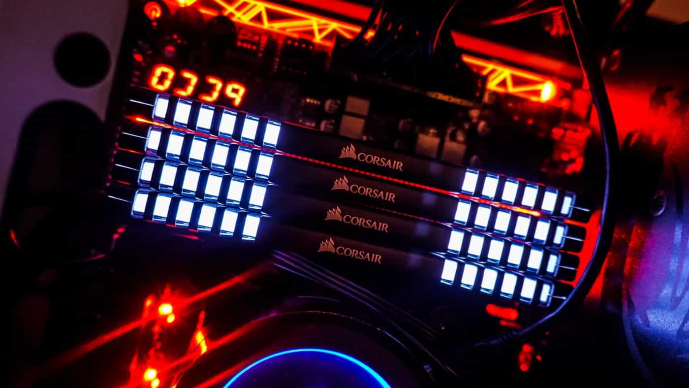 Corsair VENGEANCE LED DDR4-3200 32GB Memory Kit