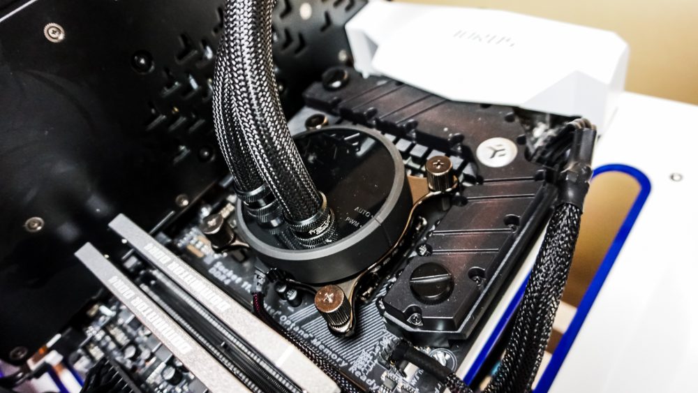 Fractal Design Celsius S24 Liquid CPU Cooler