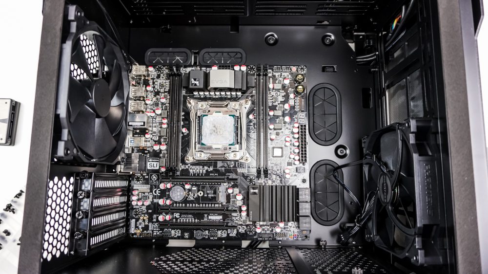 Phanteks Enthoo Evolv mATX Tempered Glass Case