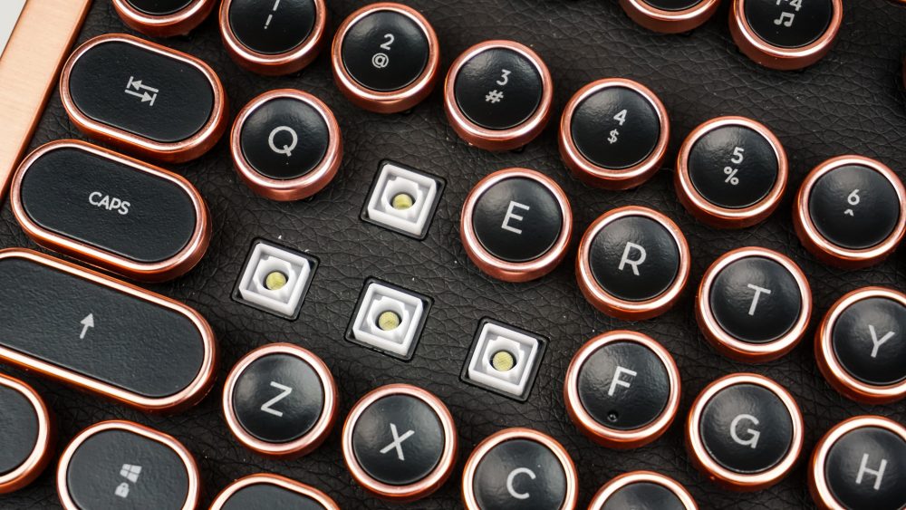 AZIO Retro Classic Mechanical Keyboard