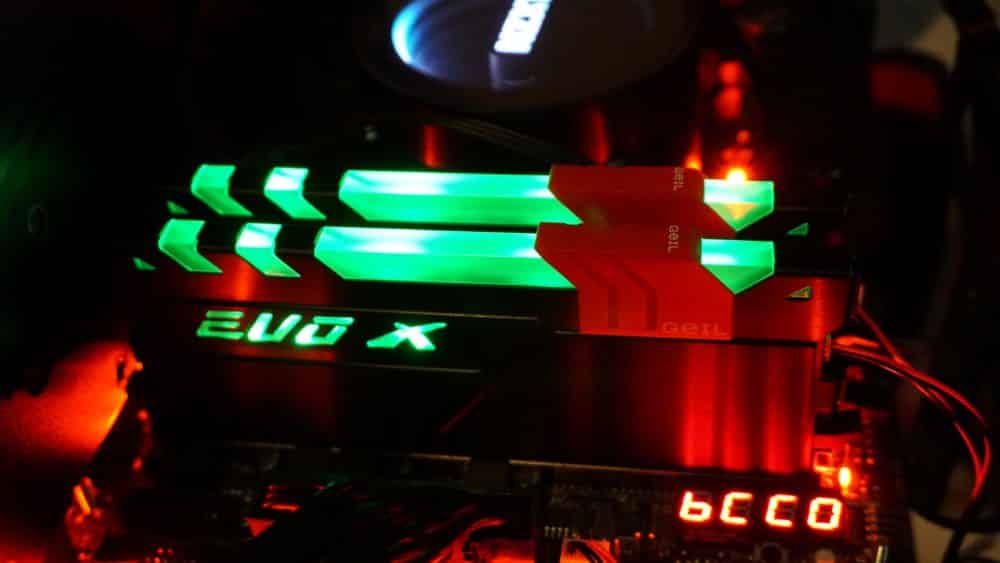 GeIL EVO X DDR4-3200 16GB Memory Kit