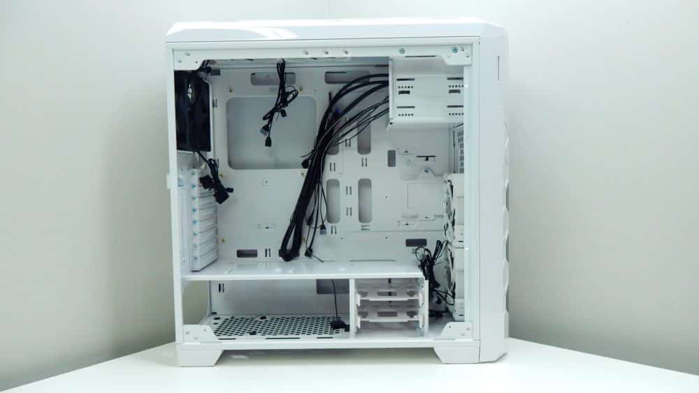 AZZA Storm6000W Interior1
