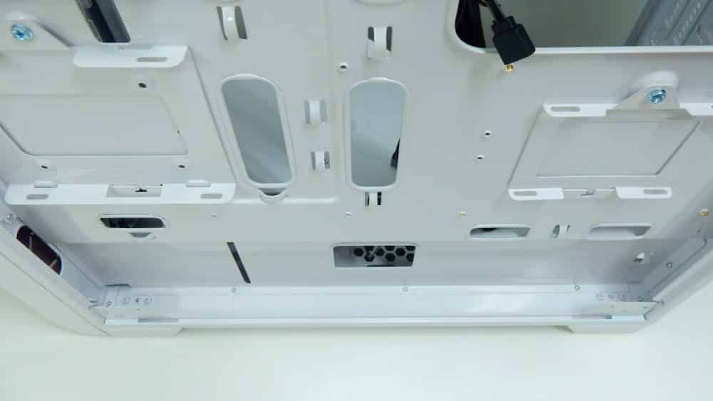 AZZA Storm6000W Interior3