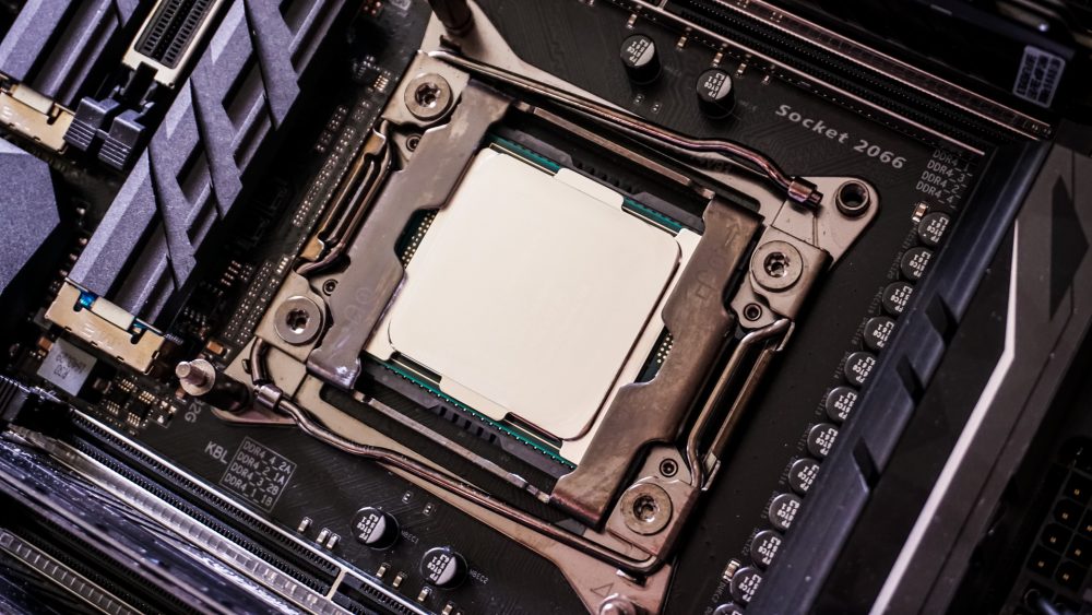 Intel Core i7-7820X