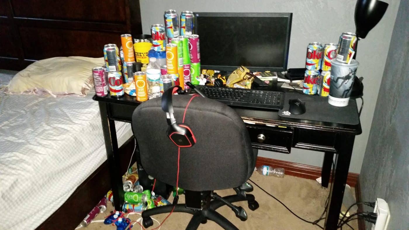 20 of the Worst PC Setups – August 2017 | ThinkComputers.org