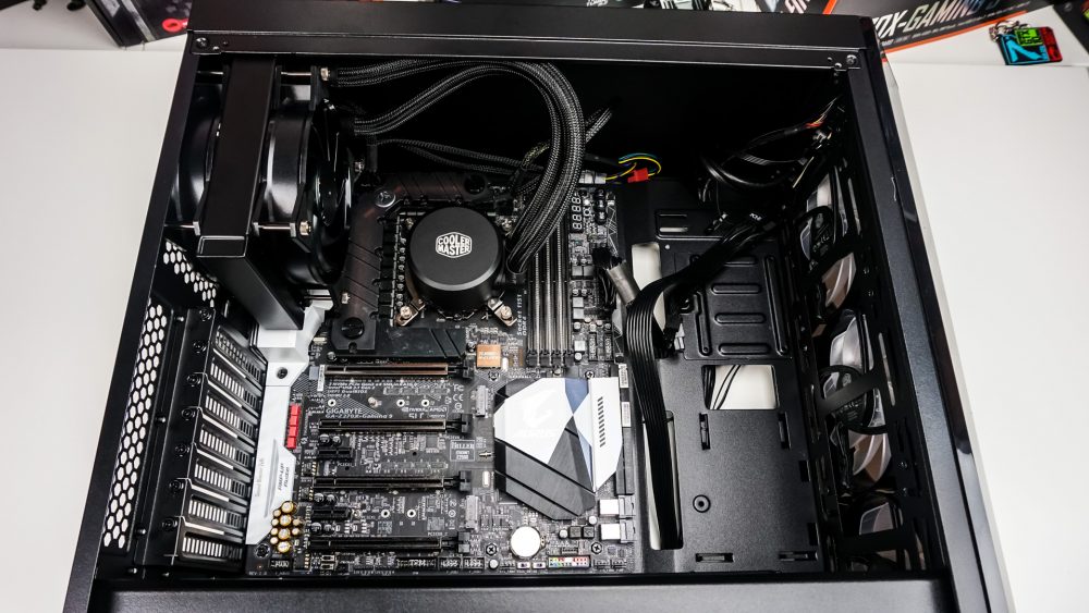 Cooler Master MasterCase Lite 5 RGB