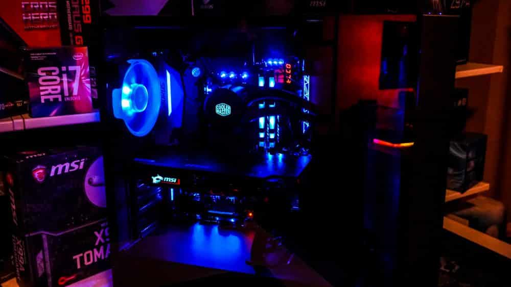 mean:it 5PM Tempered Glass Case