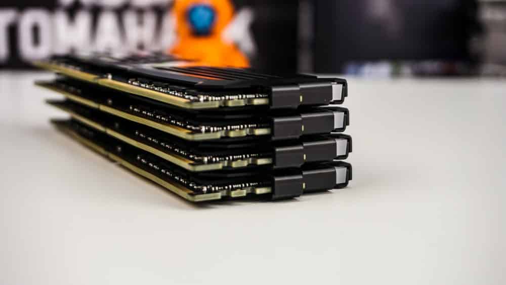 GeIL Super Luce RGB SYNC DDR4