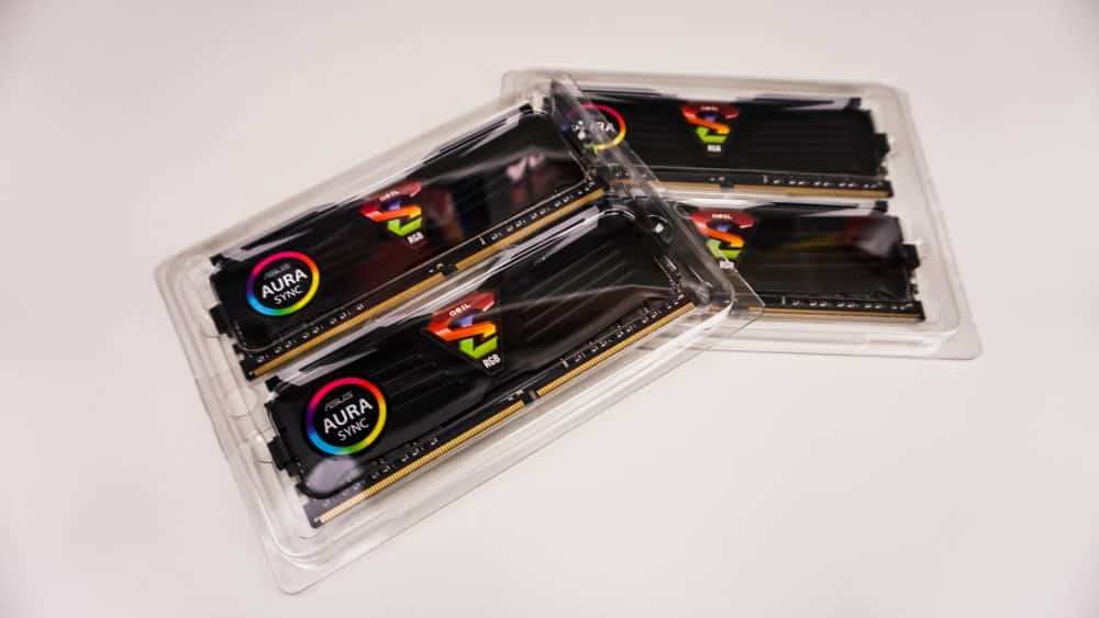 GeIL Super Luce RGB SYNC DDR4