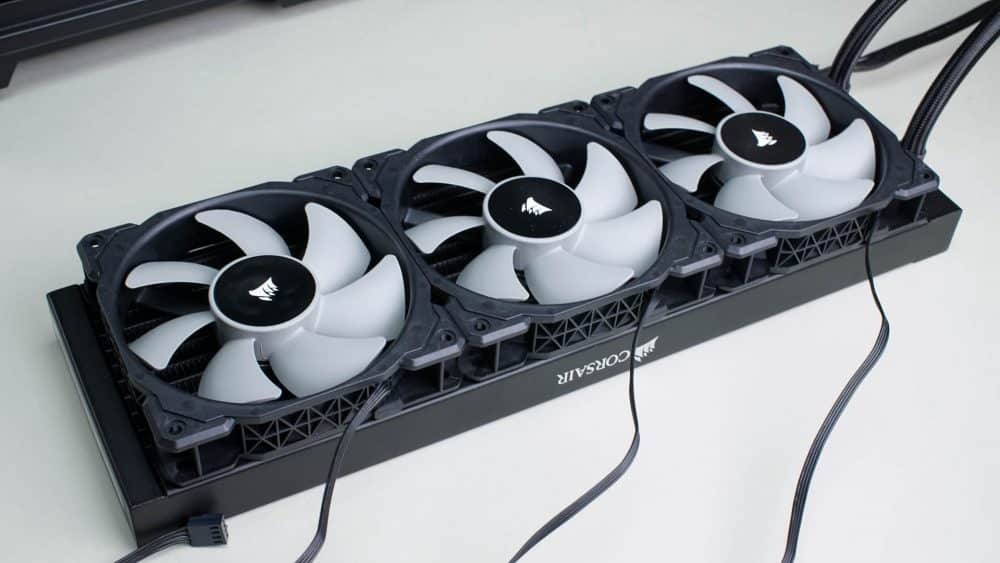 Corsair H150i Pro