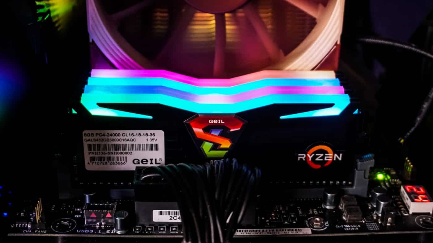 GeIL Super Luce RGB SYNC DDR4